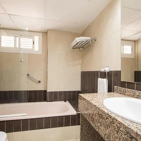 Torre Yago Apartment *