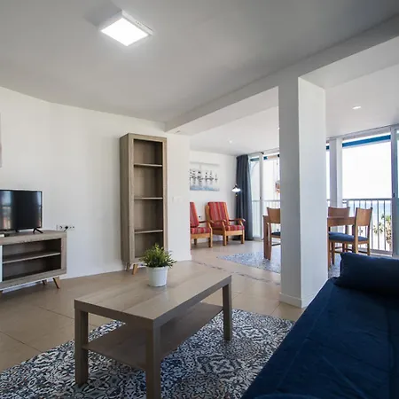 托雷亚戈公寓酒店 *